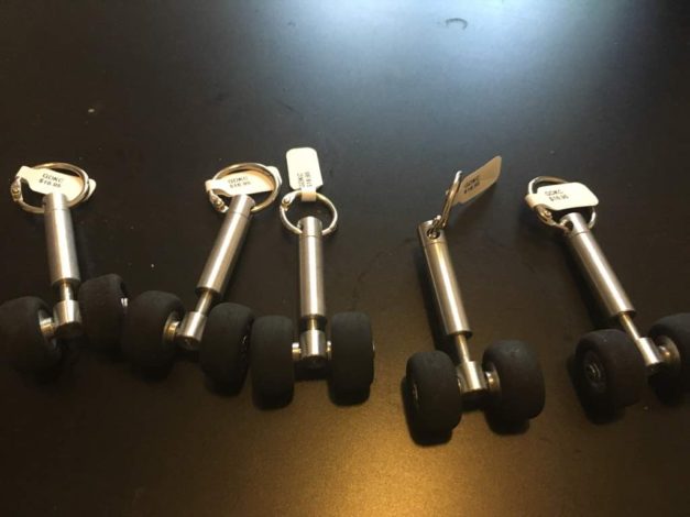 Keychain Landing Gear - Image 2